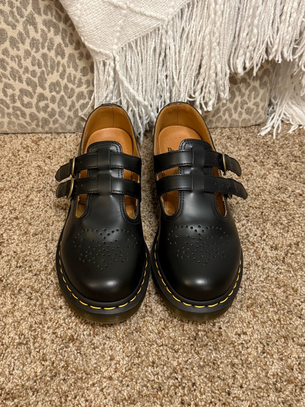 Dr. Martens Womens 8065 Mary Jane